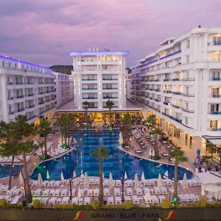 Grand Blue Fafa Resort & Spa ดูร์เรส ภายนอก รูปภาพ