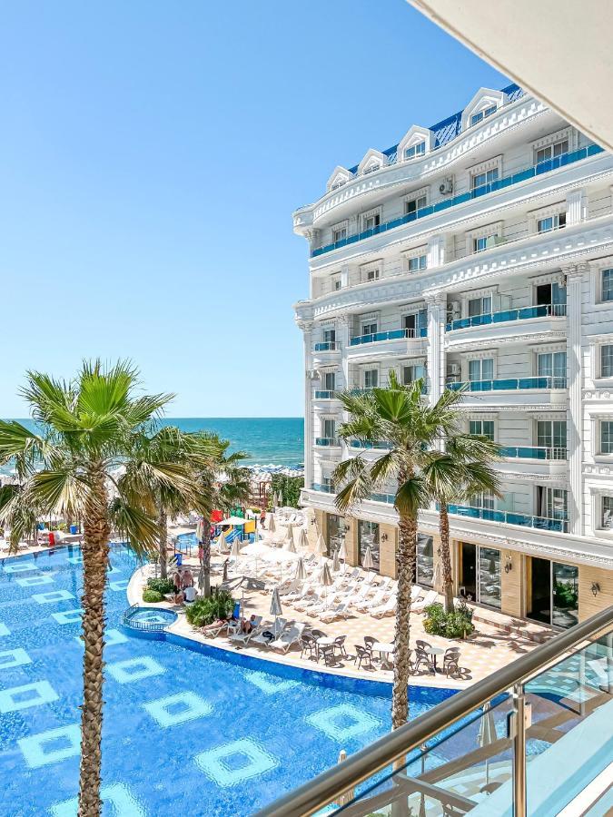 Grand Blue Fafa Resort & Spa ดูร์เรส ภายนอก รูปภาพ