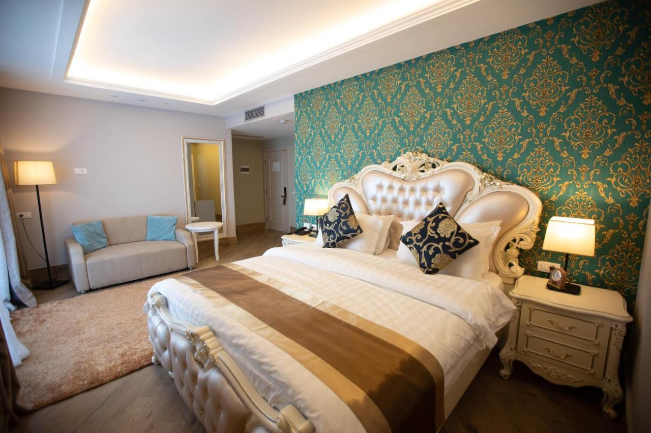 Grand Blue Fafa Resort & Spa ดูร์เรส ภายนอก รูปภาพ